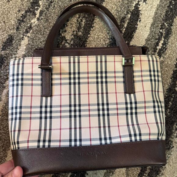 Burberry Women's Brown and Tan Bag - Picture 2 of 6